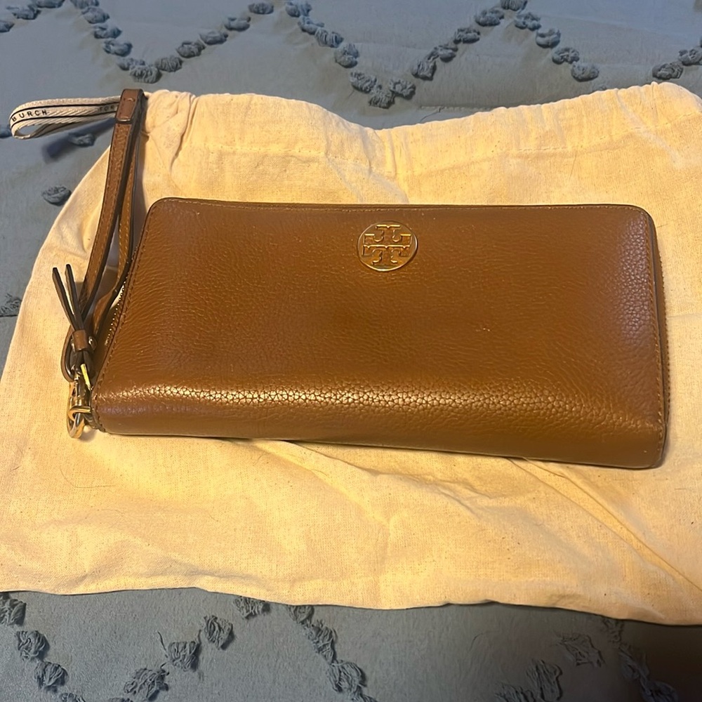 Tory Burch wallet/clutch, brown